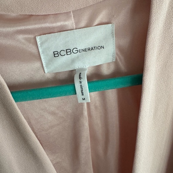 BCBGeneration Pale Pink Tuxedo Blazer Jacket - Size Medium - Picture 6 of 6